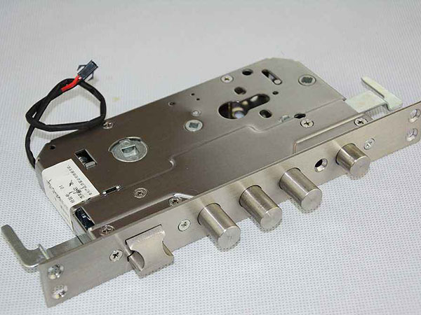 勐海24小时上门开锁公司