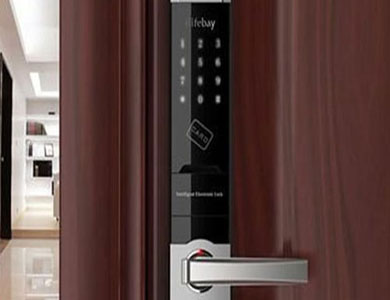 勐海24小时上门开锁公司